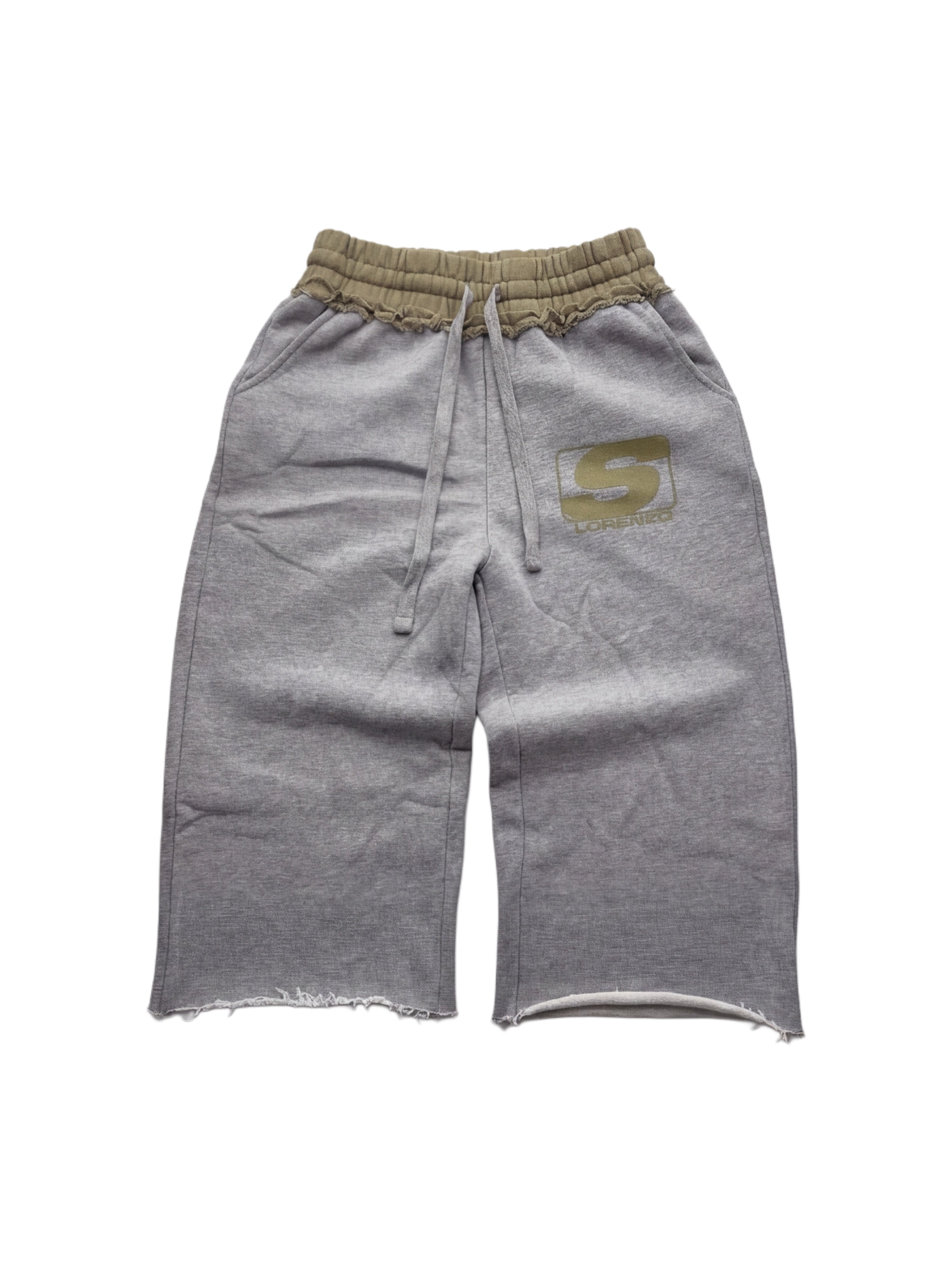 GREY 3/4 SHORTS