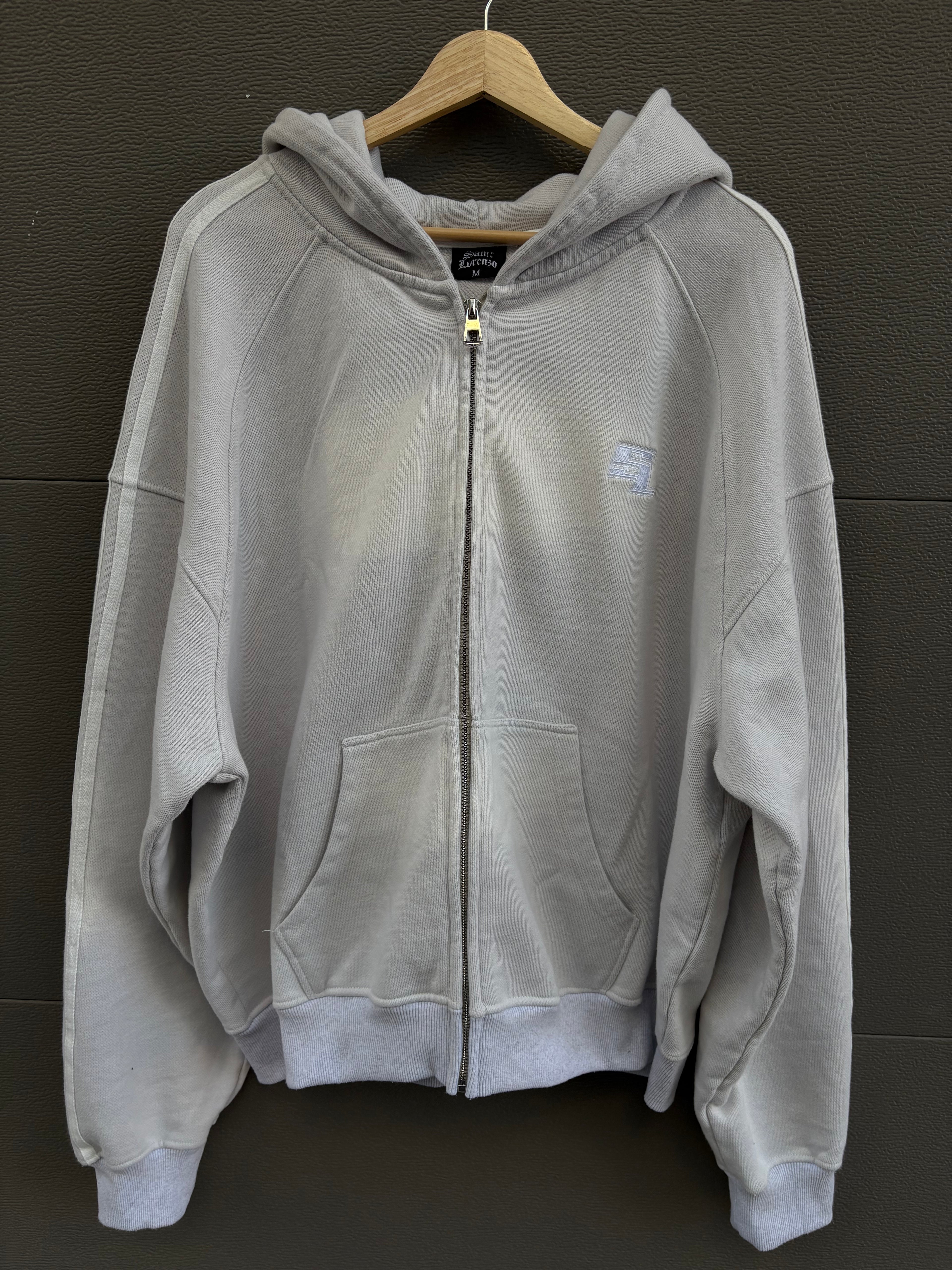 EVERYDAY ZIP UP