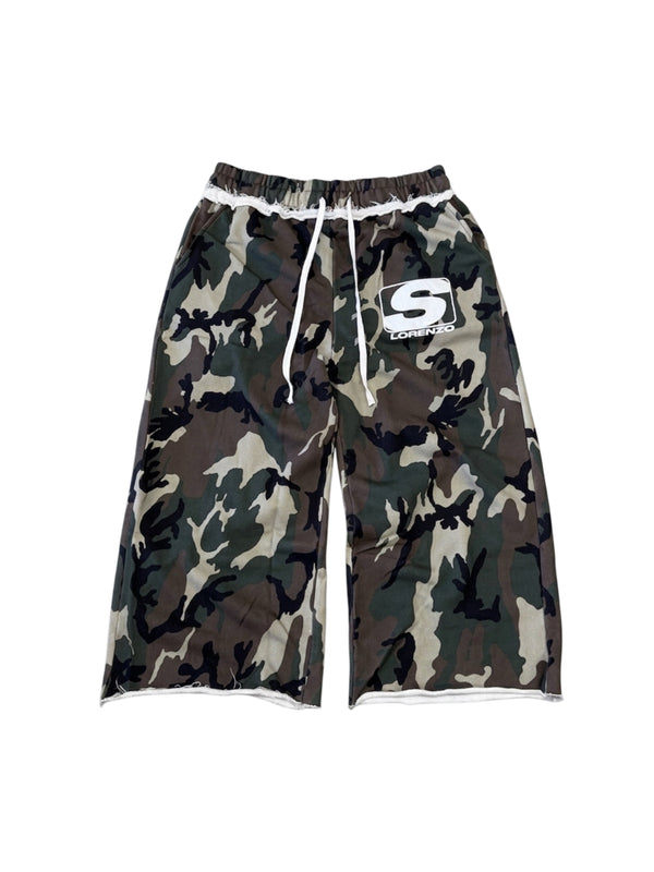 CAMO 3/4 SHORTS