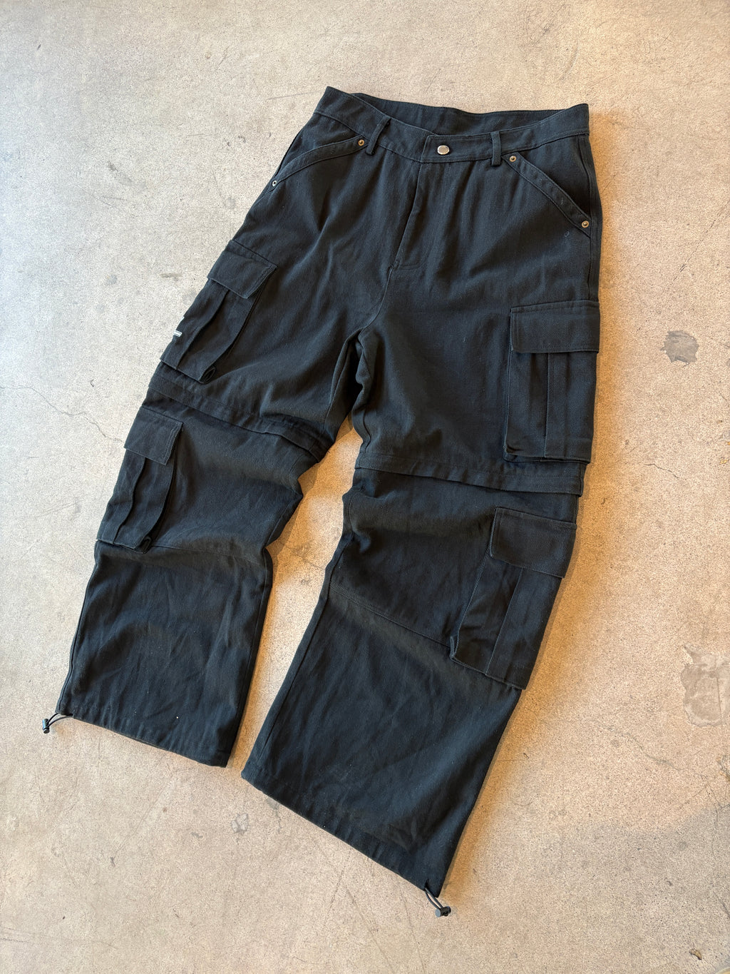 ‘INTO THE DARK’ CARGO PANTS