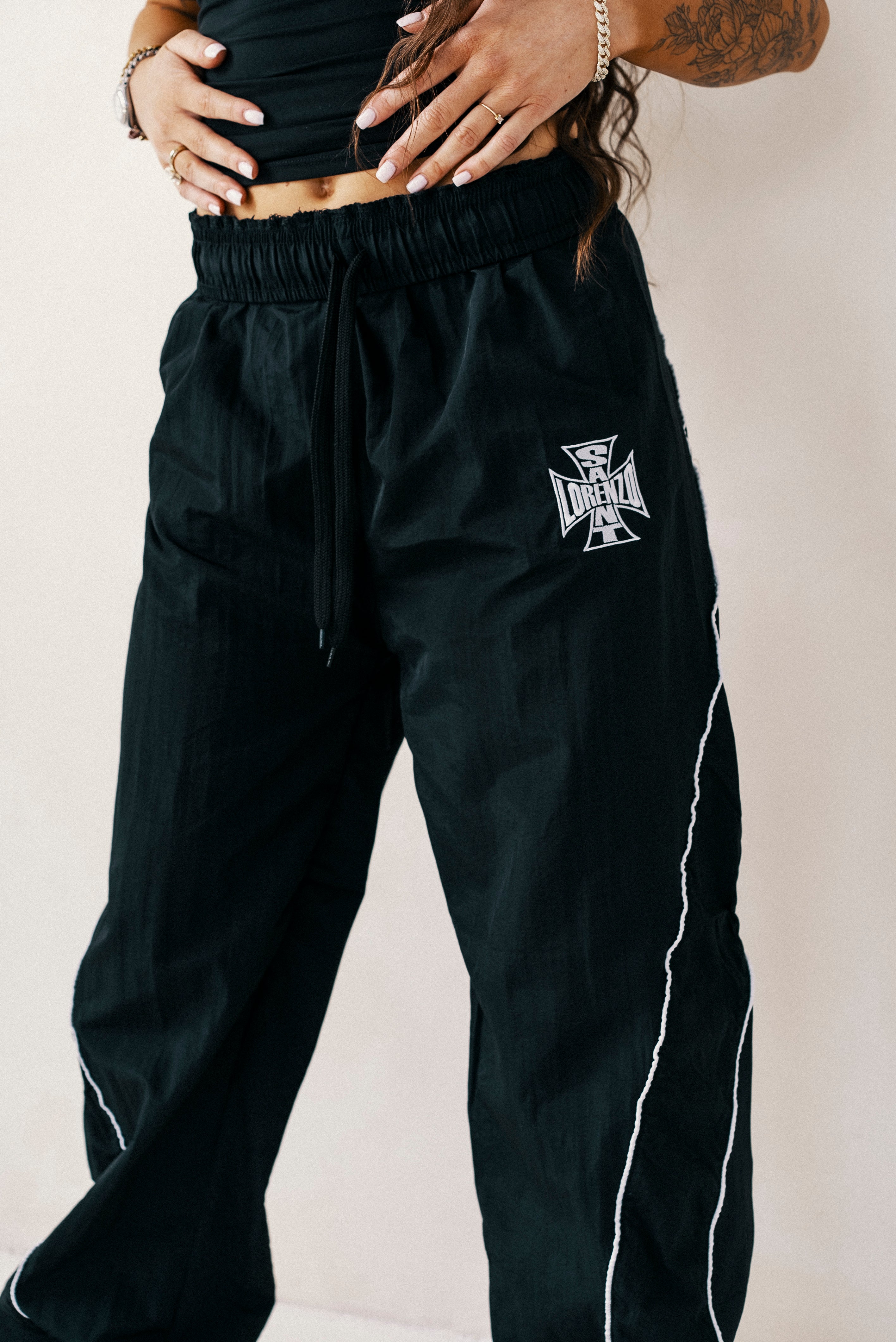 TRACK PANTS [BLACK]