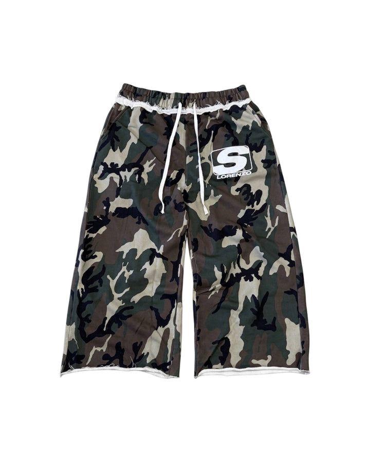 CAMO 3/4 SHORTS